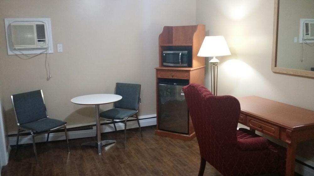 American Plaza Motel London Eksteriør billede