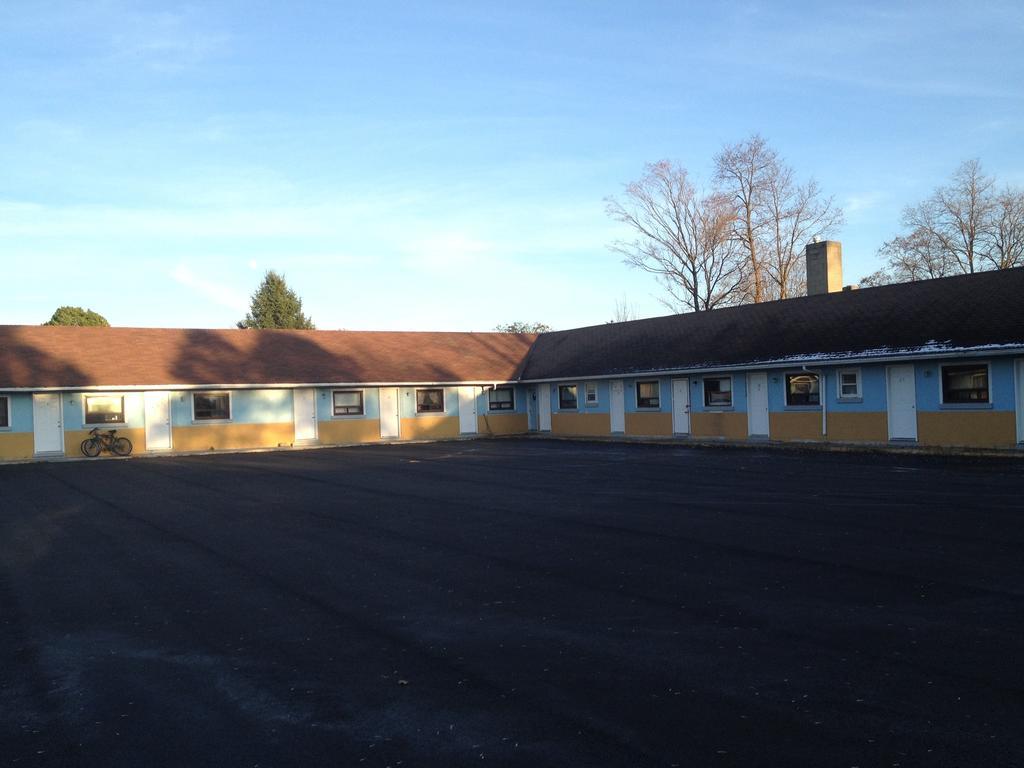 American Plaza Motel London Eksteriør billede