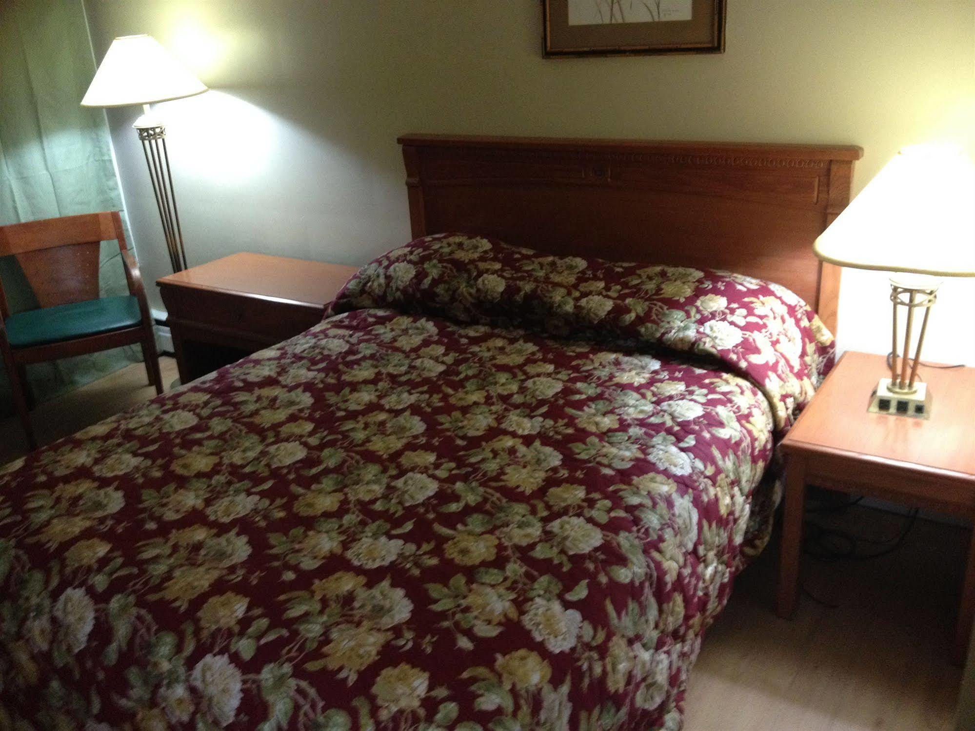 American Plaza Motel London Eksteriør billede