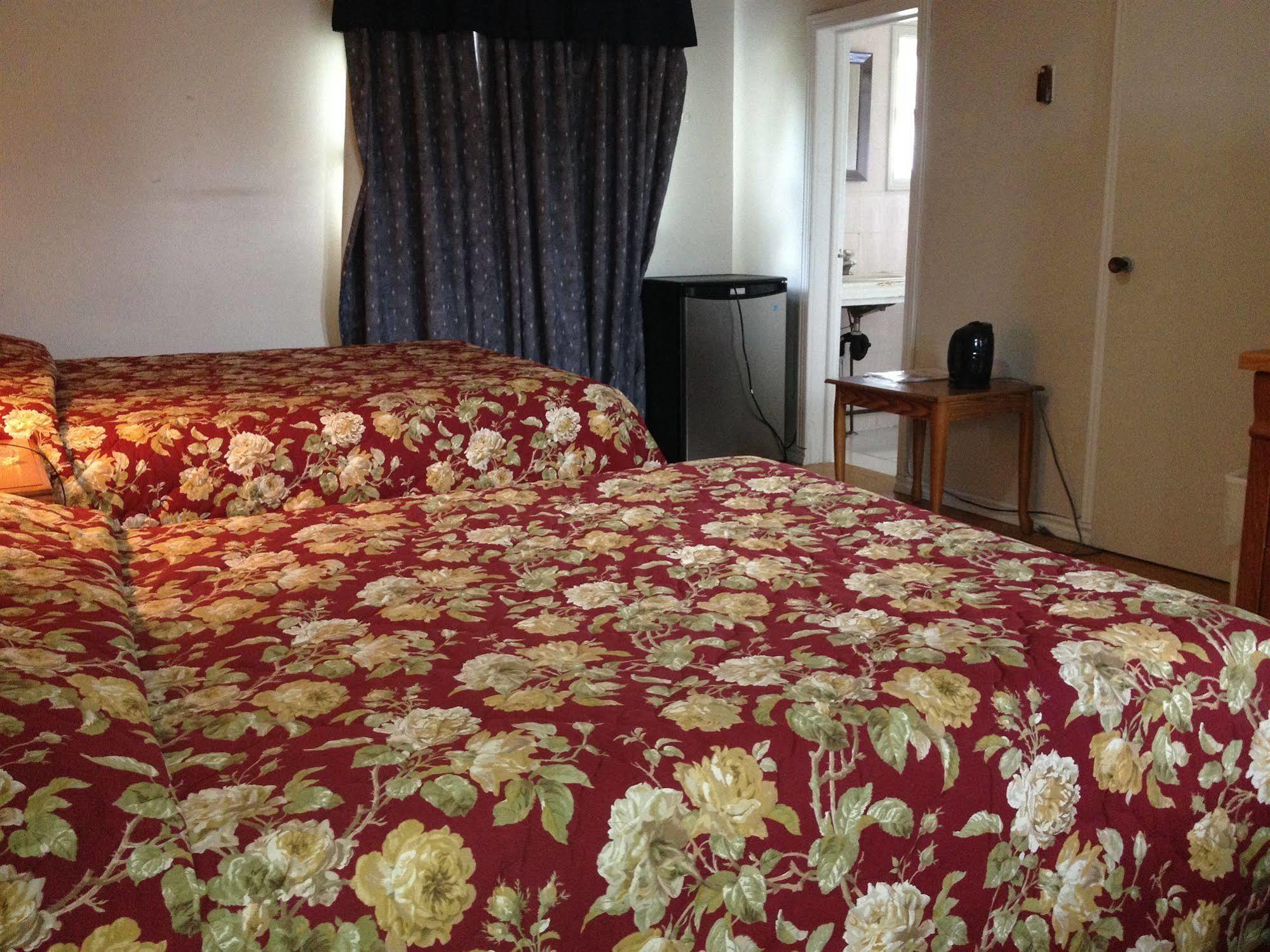 American Plaza Motel London Eksteriør billede