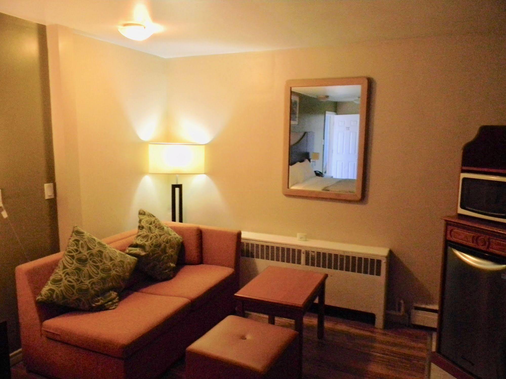 American Plaza Motel London Eksteriør billede